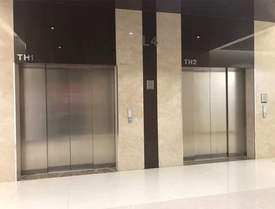 Thang máy tải khách 1